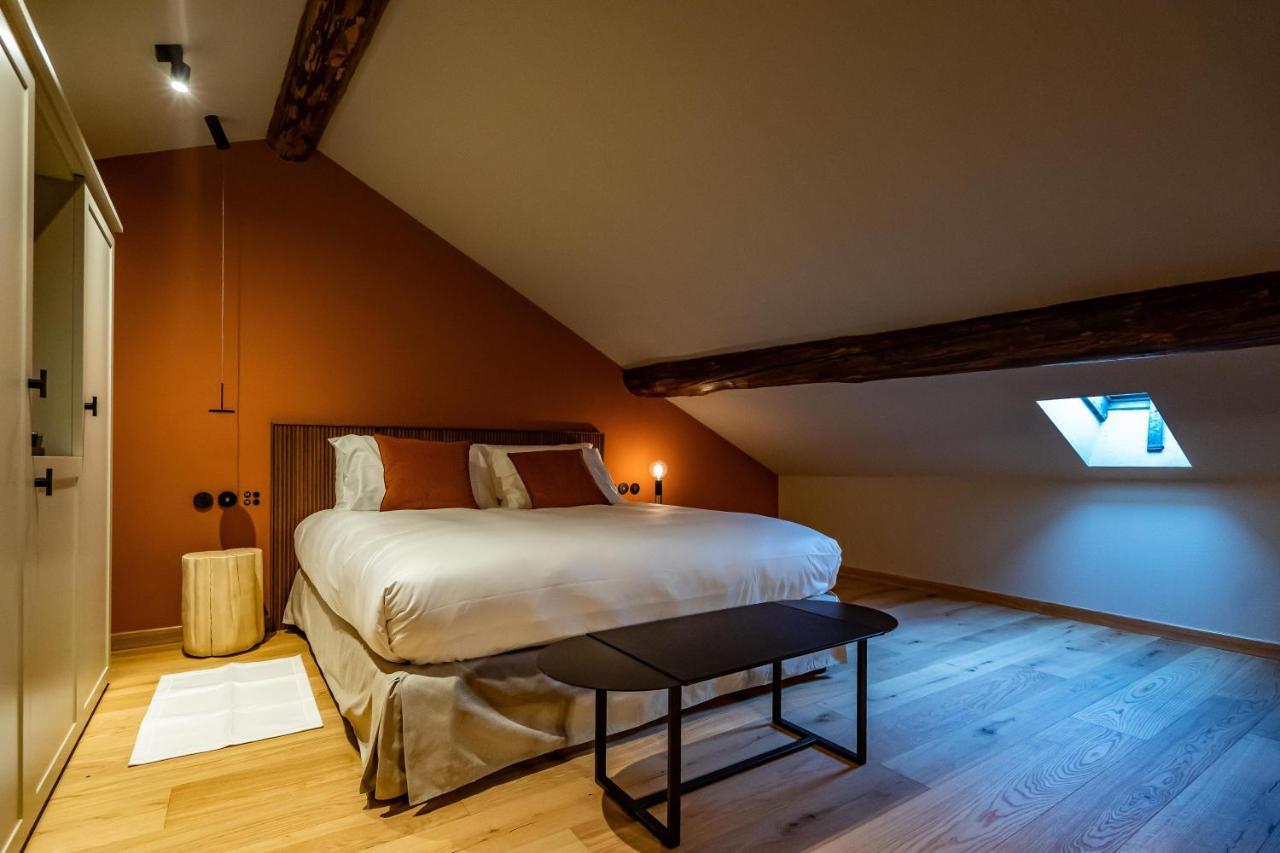Hotel Moderna Carlambroeus
